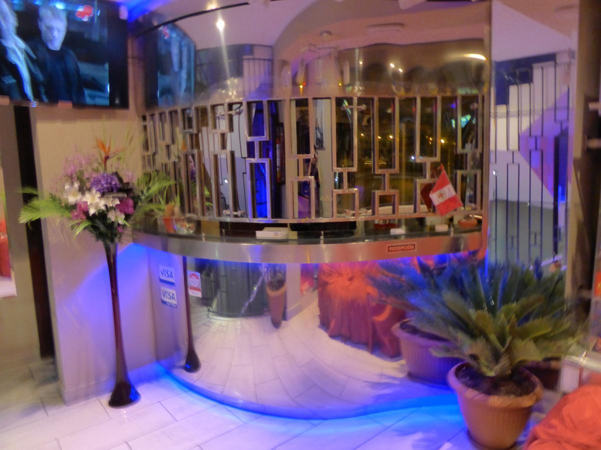 Xica Love hotel *